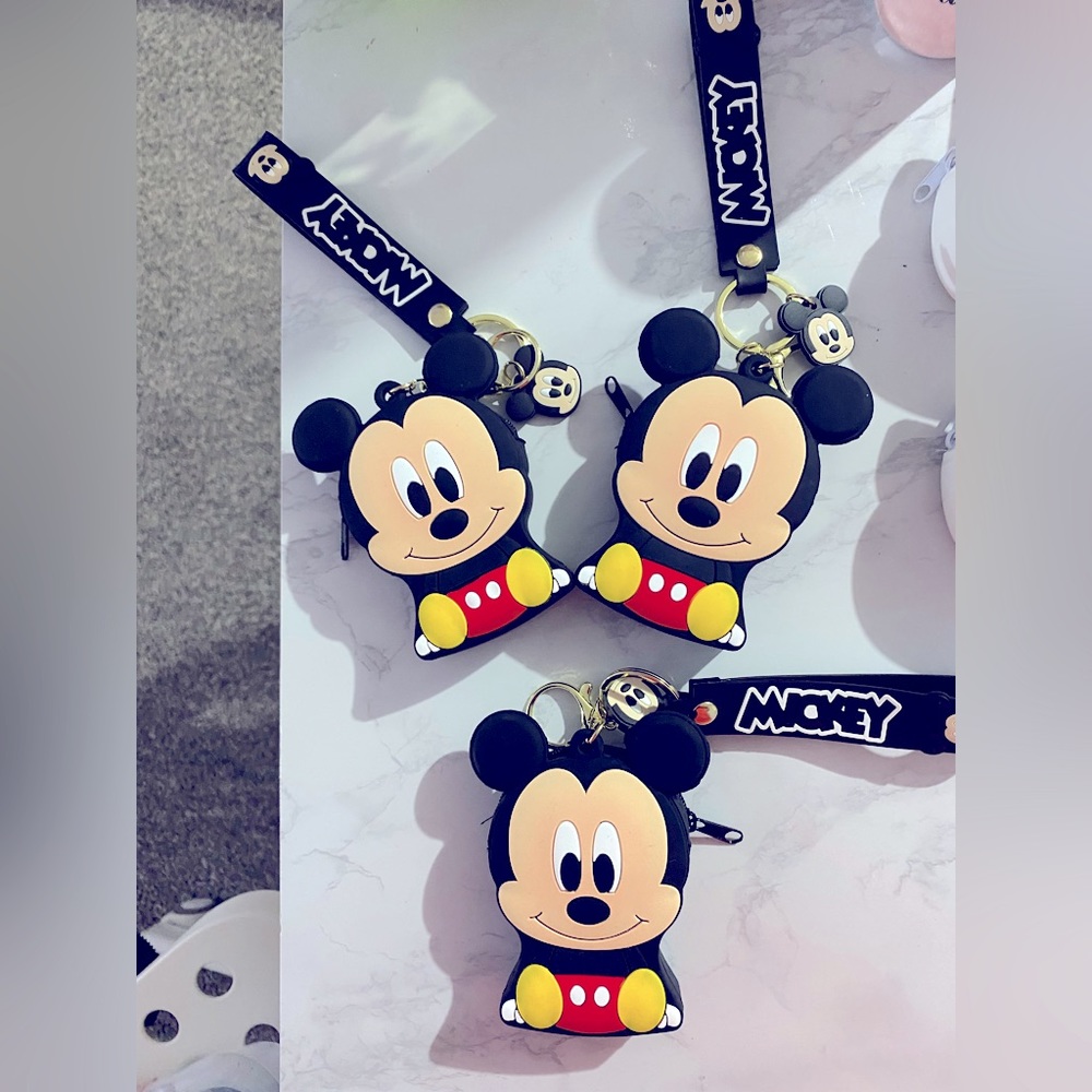 Mickey silicone keychain coin purse